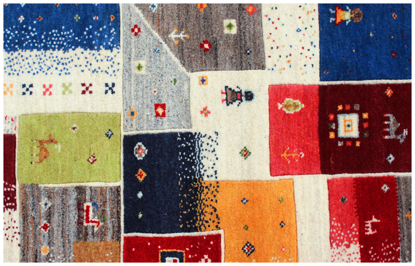 Gabbeh Patchwork Hand Knotted 5.6x8 Ivory Vibrant Color Area Rug