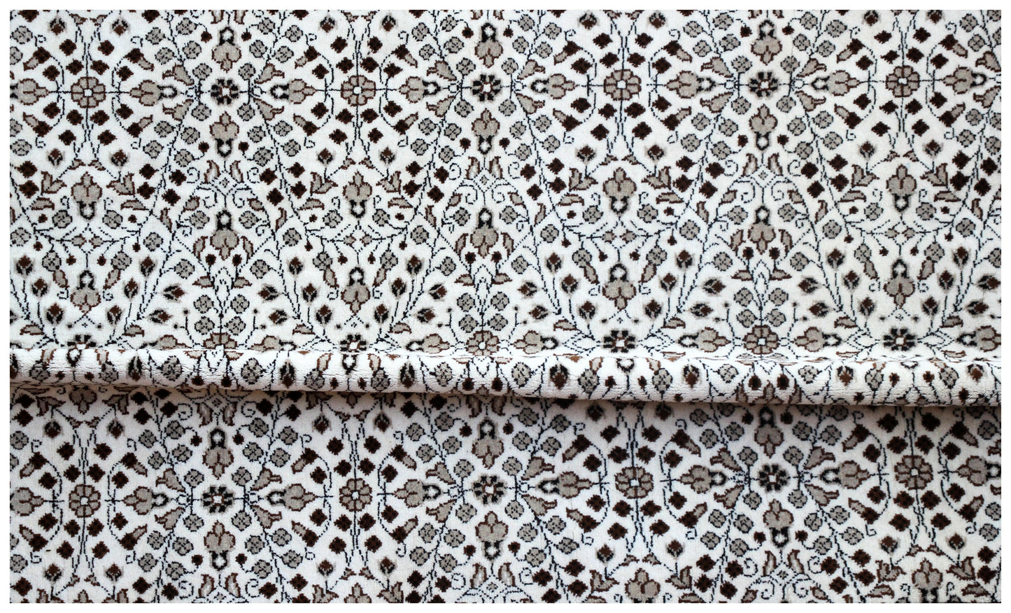 6.6x9 Traditional Floral Ivory, Brown & Tan Fine Hand-Knotted Wool Rug.