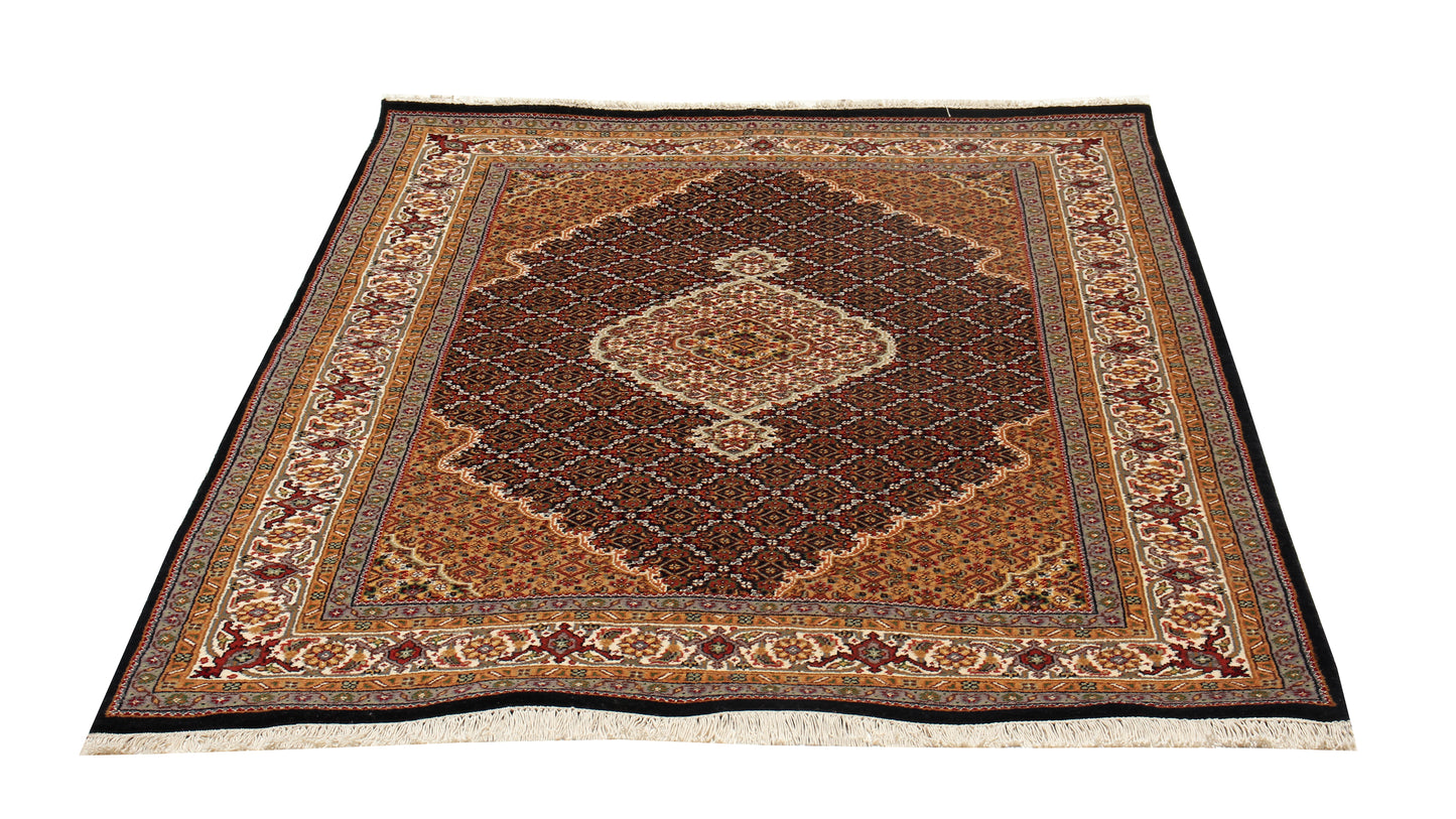 Traditional Heriz 5x8 Hand Knotted Wool Rug – Brown, Rust, Ivory & Gold Medallion Design