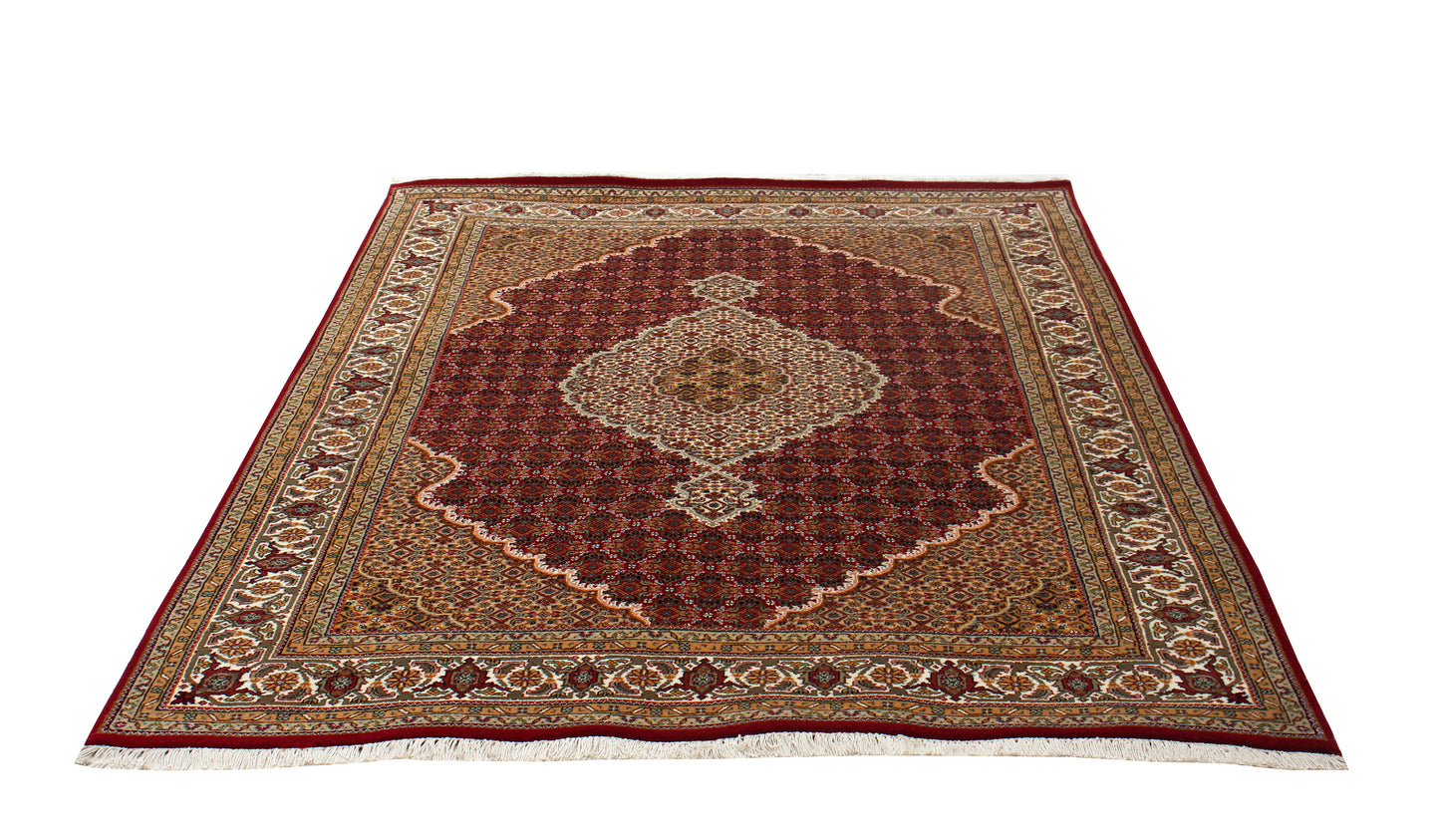 Traditional Heriz 5x8 and 6x9 Fine Hand-Knotted Wool Area Rug – Ivory, Brown, Rust & Gold Medallion Design