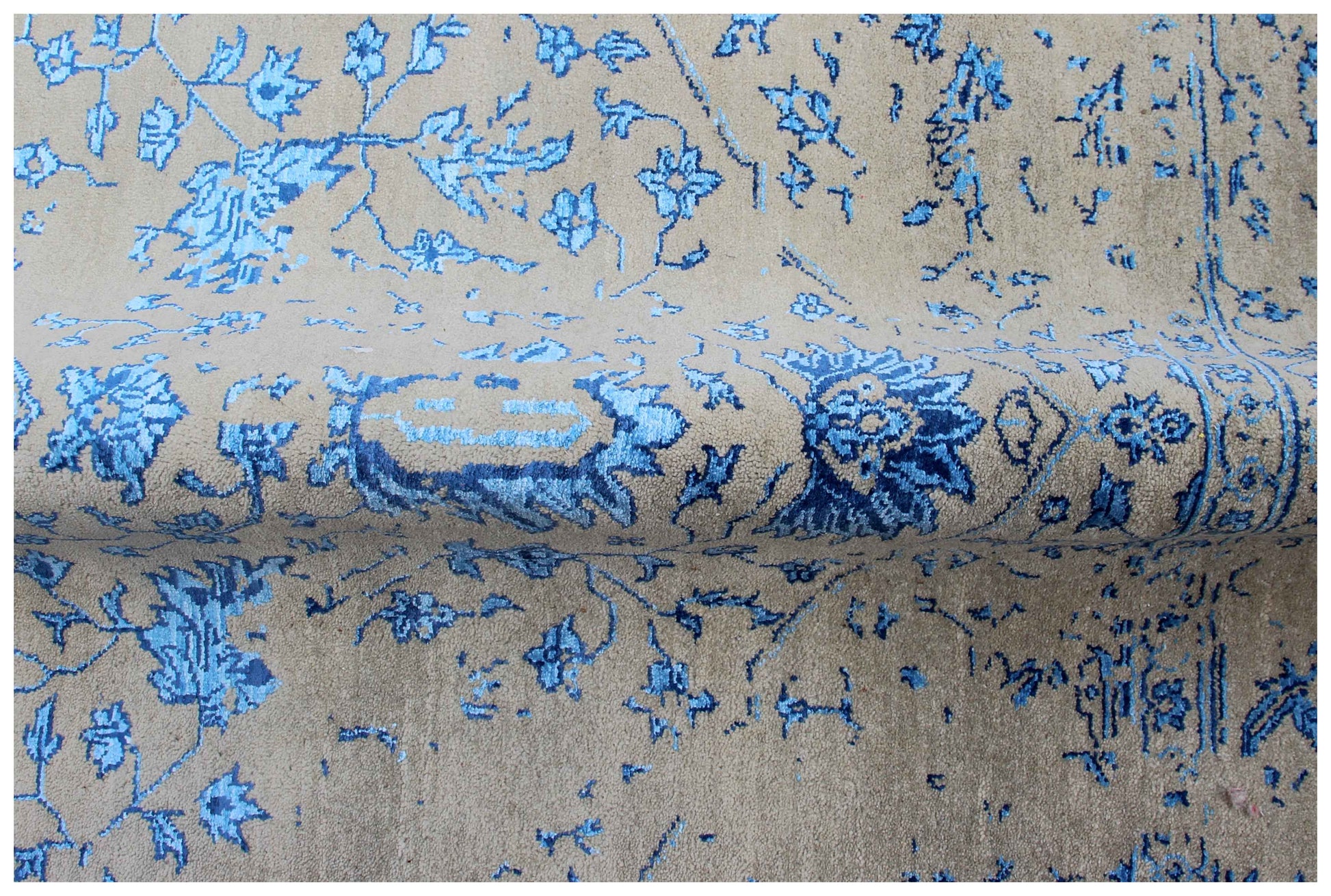 Luxury Wool Viscose Hand Knotted – Camel Beige Blue Floral Medallion Distressed 85 KPSI 8x10 Area Rug