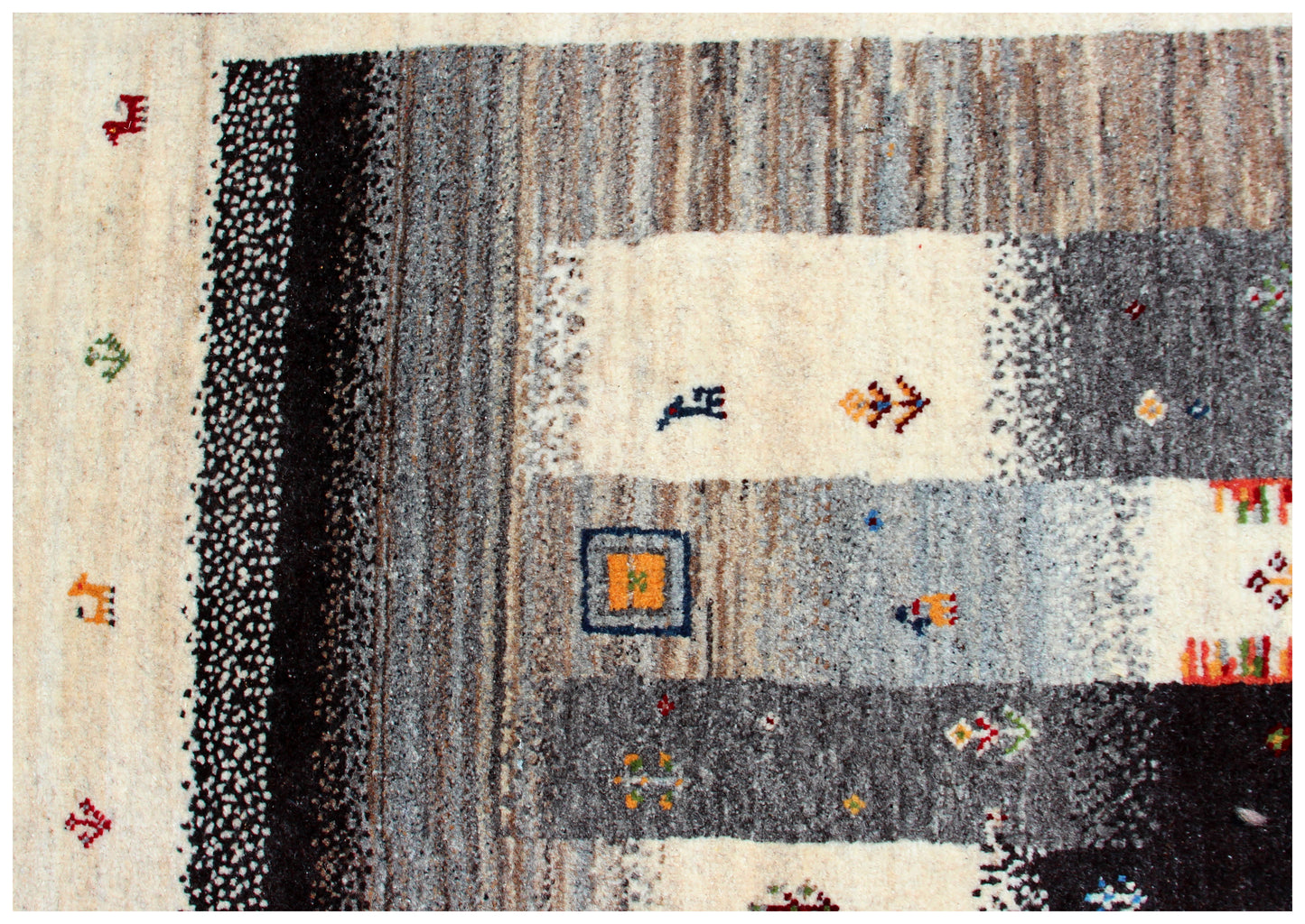 Ivory Grey Brown Gabbeh Patchwork 5.6x8 Area Rug - Hand Knotted