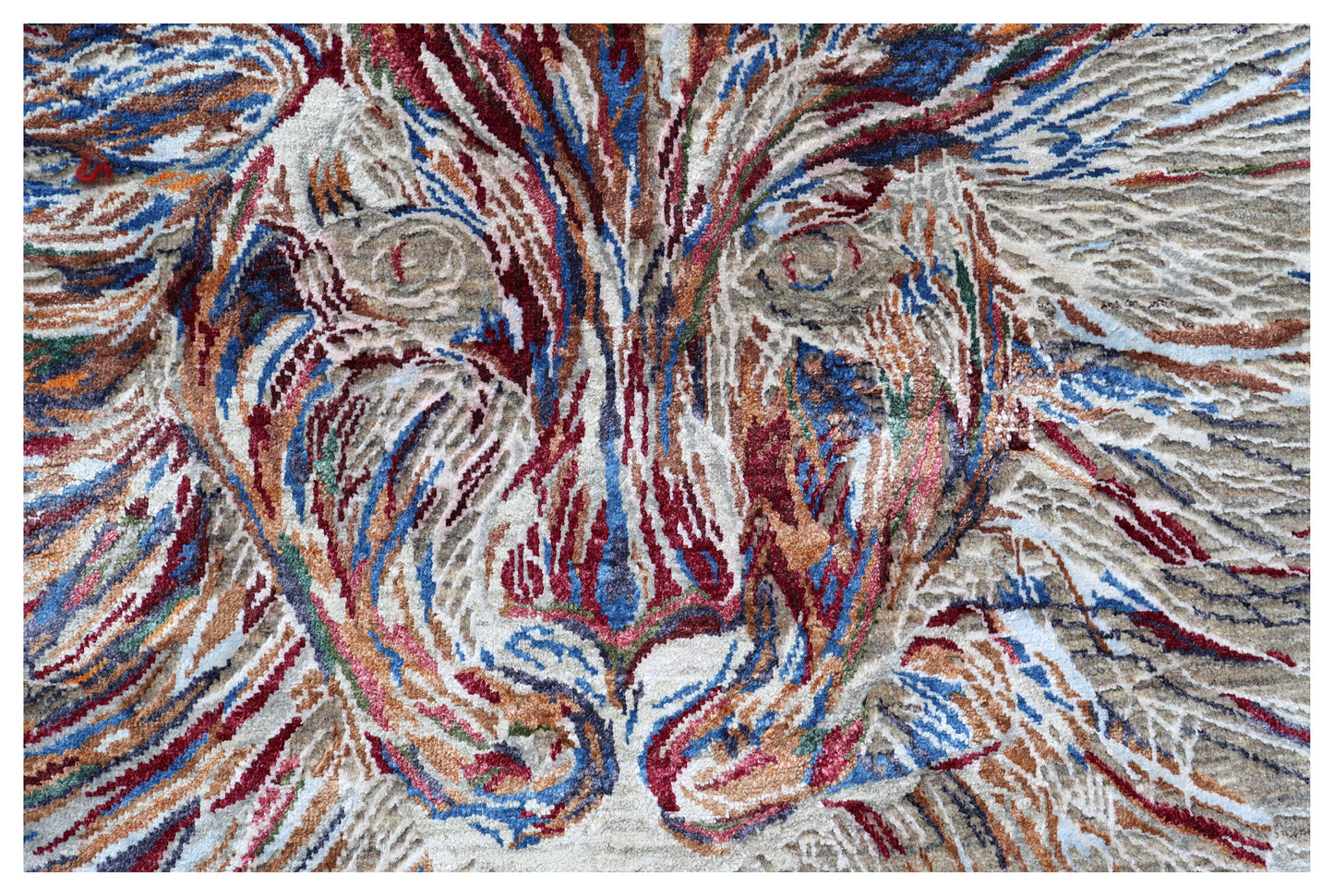 Grey Abstract Expressionist Lion Hand Knotted Wool Viscose Contemporary 5.6x8 Area Rug