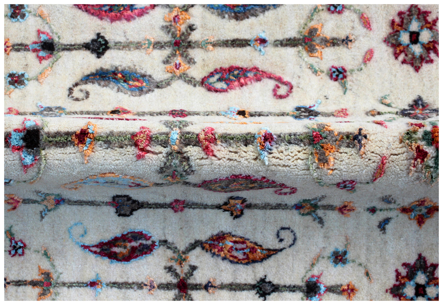 Paisley Gabbeh 5.6x8 Hand Knotted Ivory Vibrant Color Area Rug