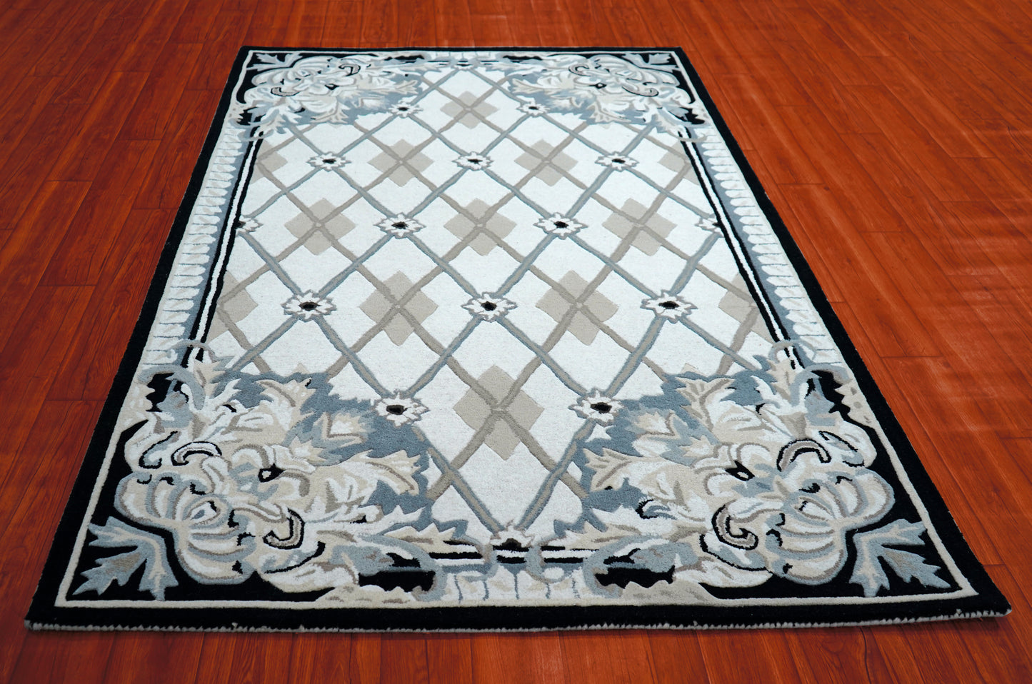 Grey White Diamond Trellis Floral Border Hand Tufted Wool Area Rug - Cut Pile Geometric Custom Sizes