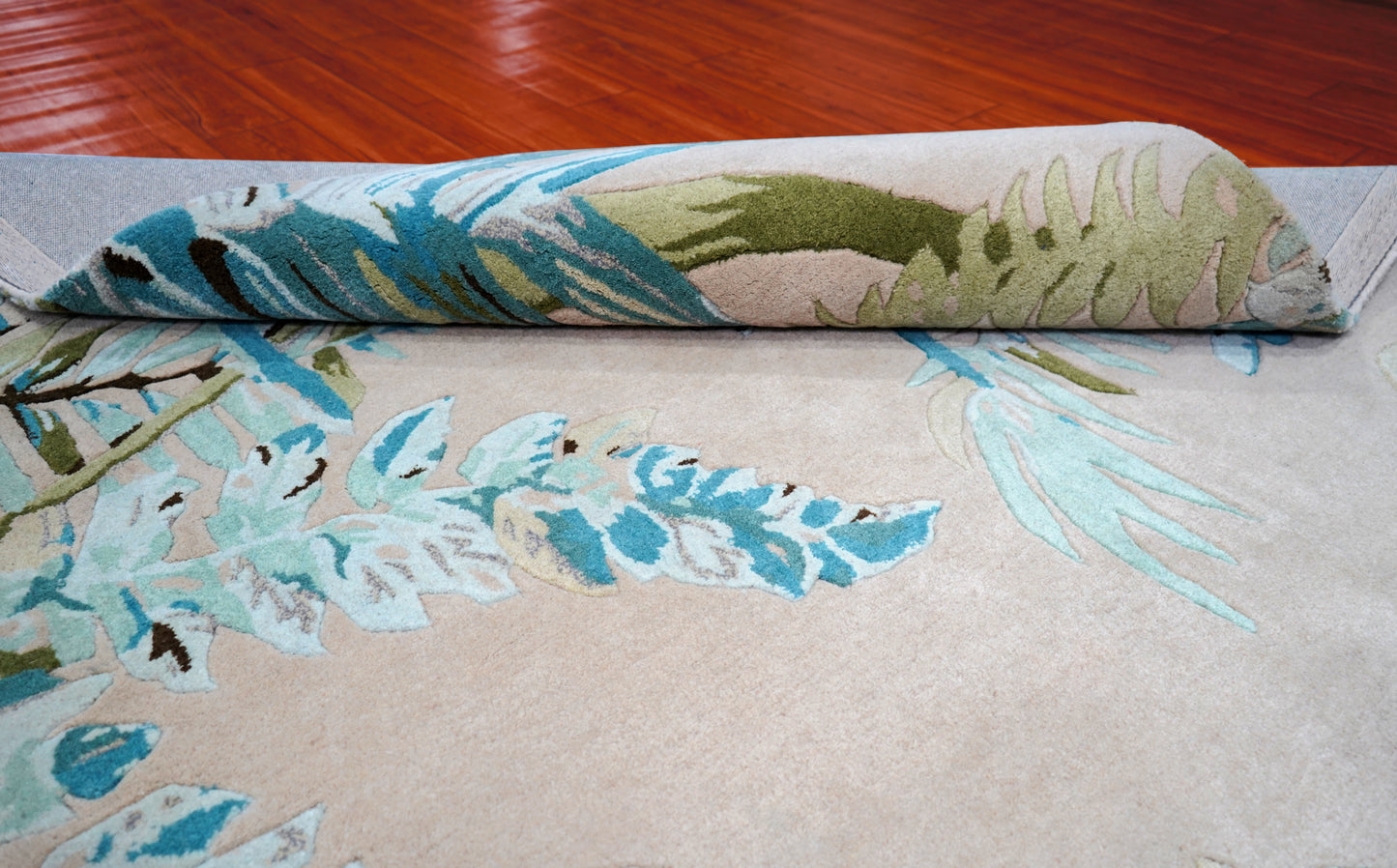 Turquoise Green Abstract Tropical Leaves Hand Tufted Wool Area Rug - Cut Pile Botanical Custom Sizes