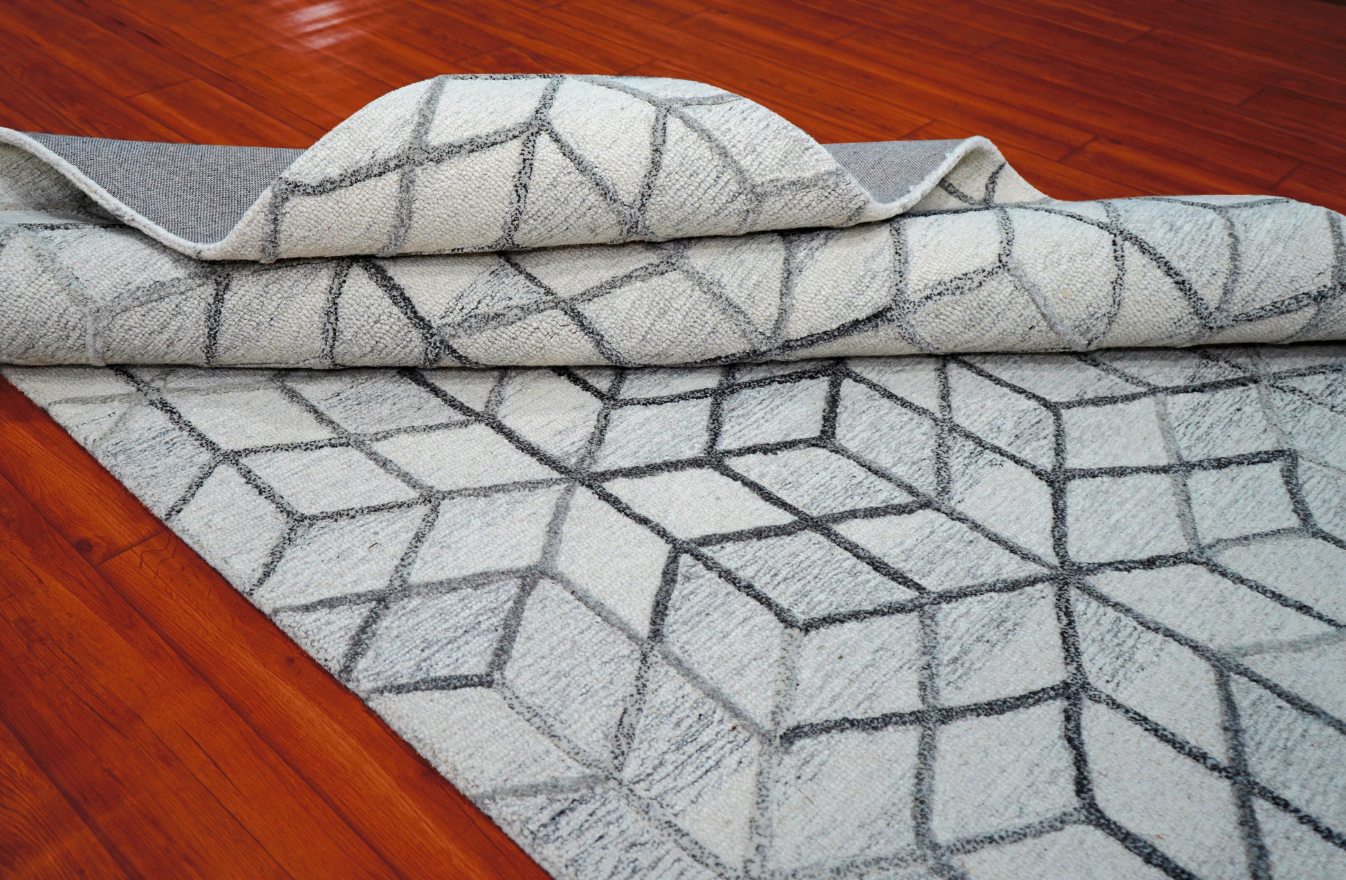 Grey Ivory Geometric Hexagon 3D Hand Tufted Wool Area Rug - Cut Pile Contemporary Custom Sizes