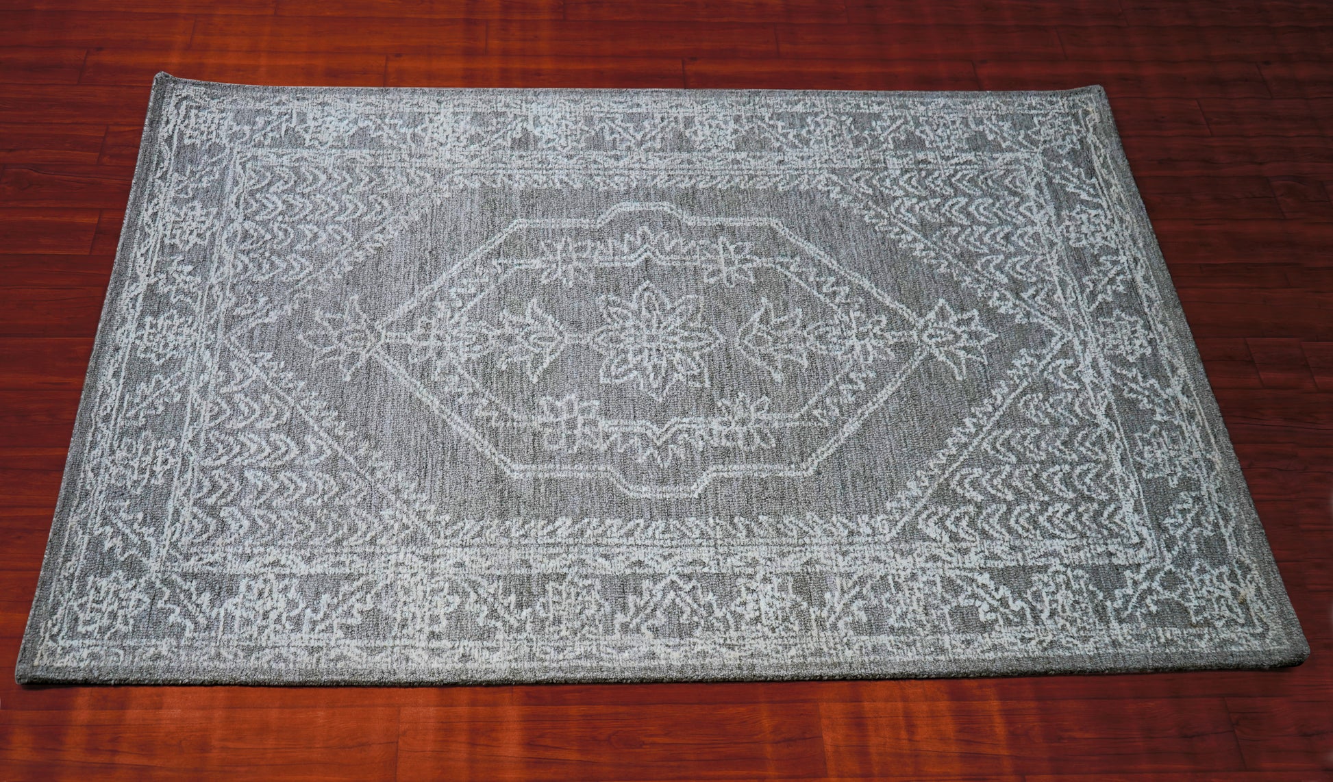 Grey Aqua Vintage Distressed Medallion Hand Tufted Wool Area Rug - Cut Pile Shabby Chic Custom Sizes