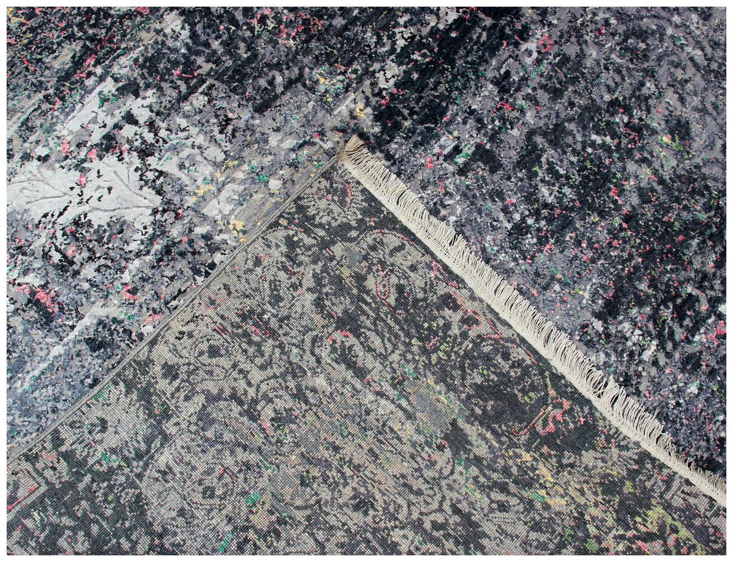 Distressed Medallion 8x10 Hand Knotted Charcoal Black Silver Pink Wool Viscose Bhadohi Area Rug