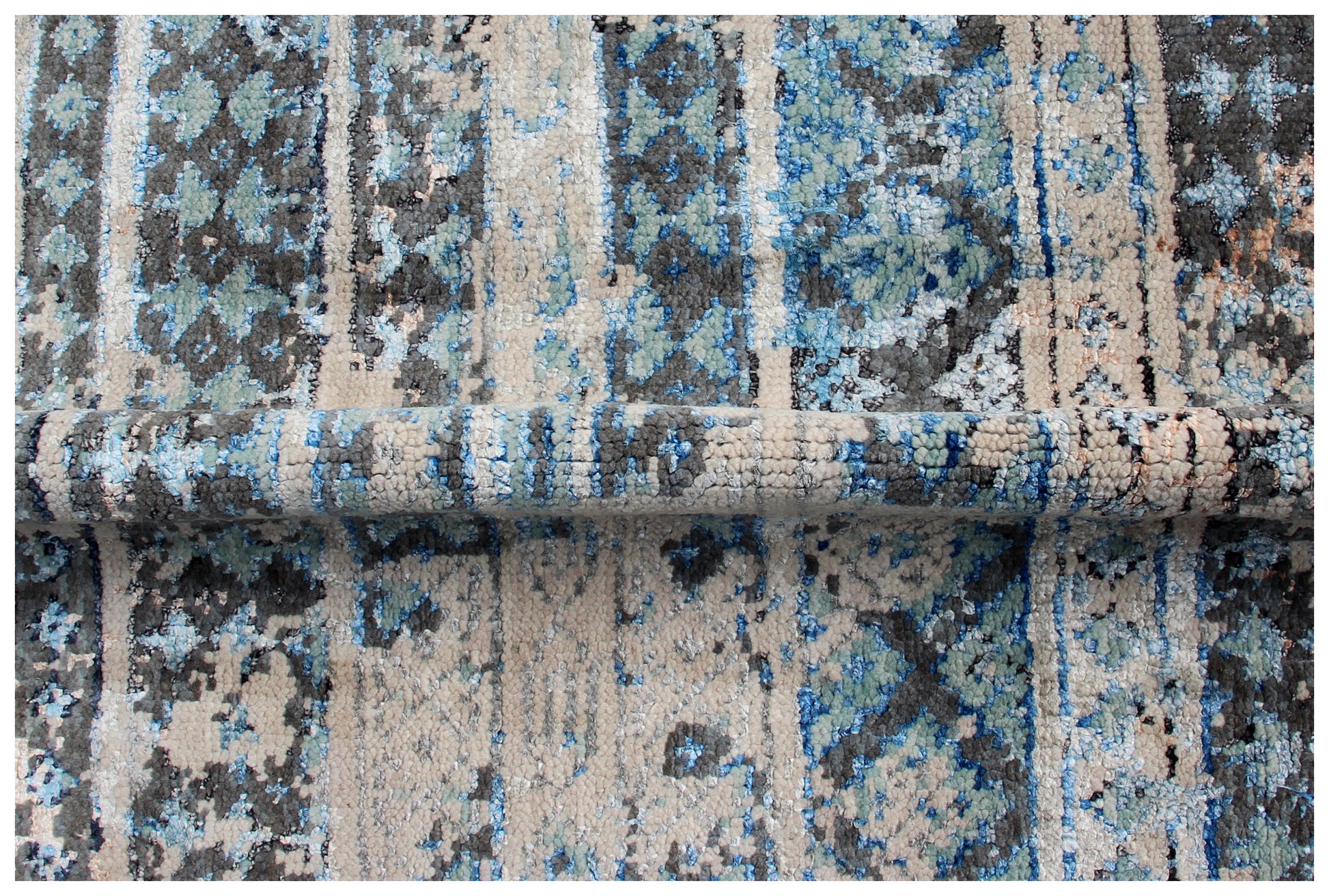 Blue Grey Distressed Vintage Hand Knotted Rug 8x10 - 30 KPSI Wool Viscose Area Rug Bhadohi