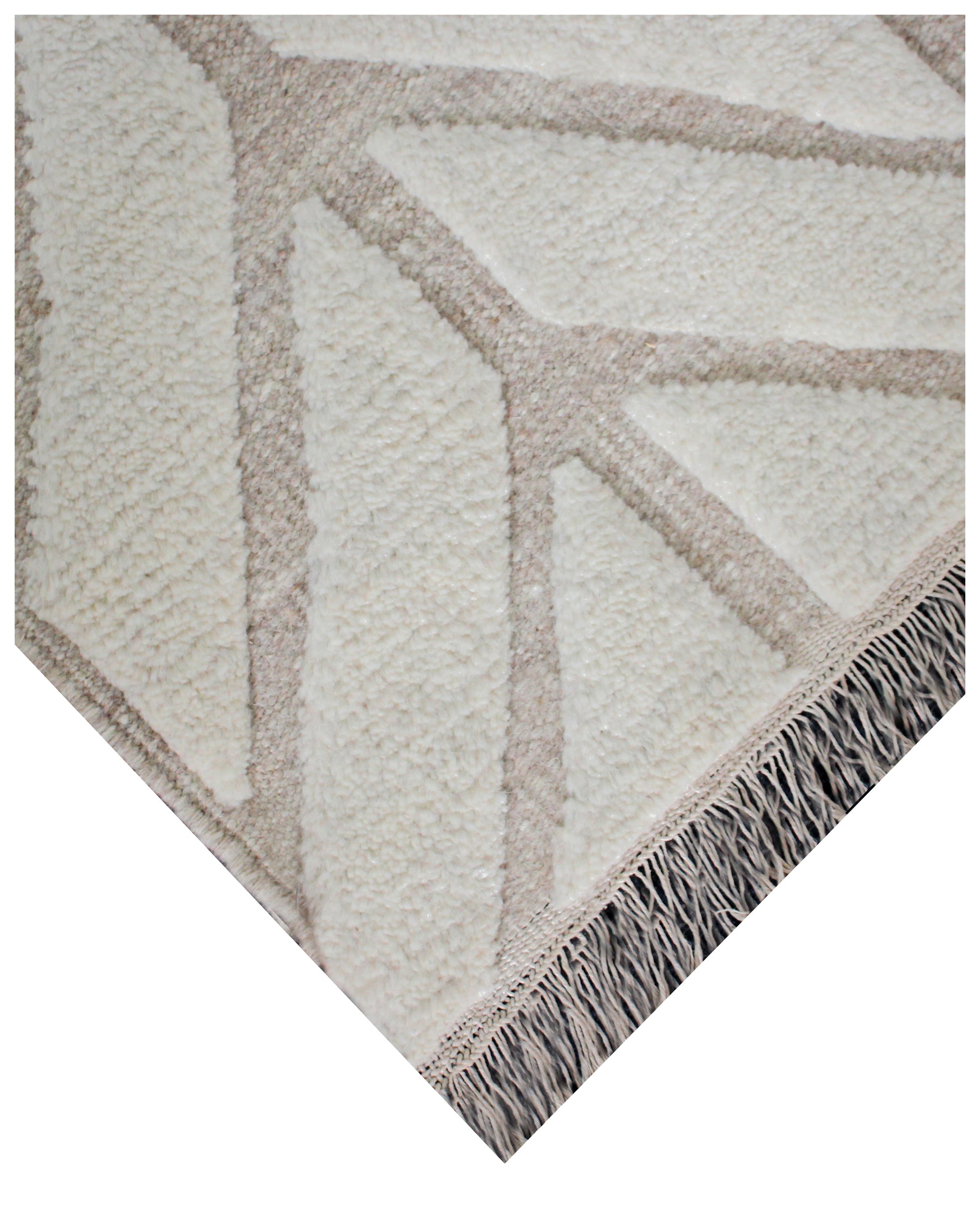 Hand Knotted Peach Ivory Geometric Rug - Hand Carved Texture 5x8 Feet 