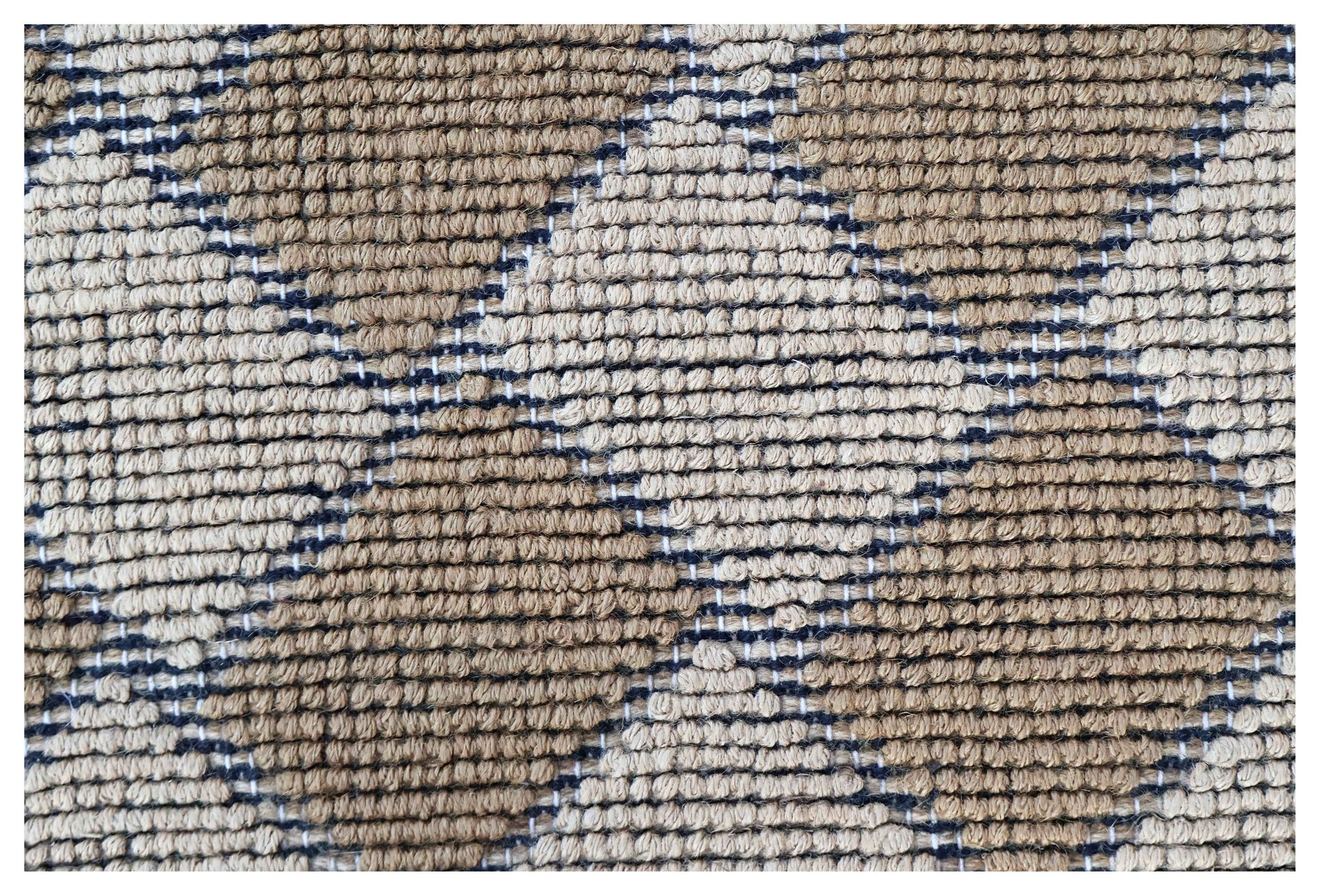 Natural Brown Ivory Diamond Lattice All-Over Woven Jute 4x6 Bhadohi Area Rug