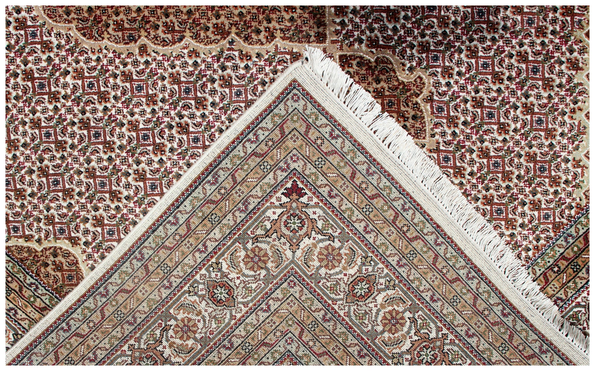 Fine Hand Knotted Premium look Brown Ivory and Gold Traditional Heriz medallion design multi size wool area rug.