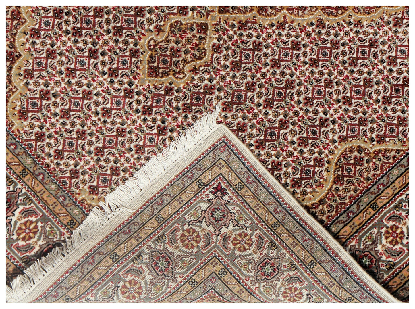 6x9 Fine Hand Knotted Wool Rug – Traditional Heriz Medallion in Brown, Ivory, Rust & Gold.