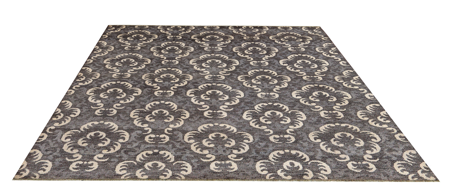 Charcoal Grey Ivory Baroque Damask Floral Medallion Hand Knotted Wool Viscose 8x10 Bhadohi Area Rug